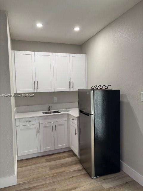 Small Image of Miami Number 4