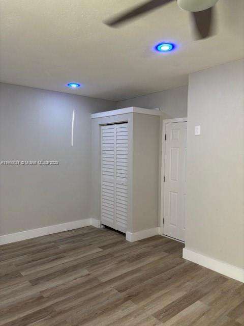 Small Image of Miami Number 6