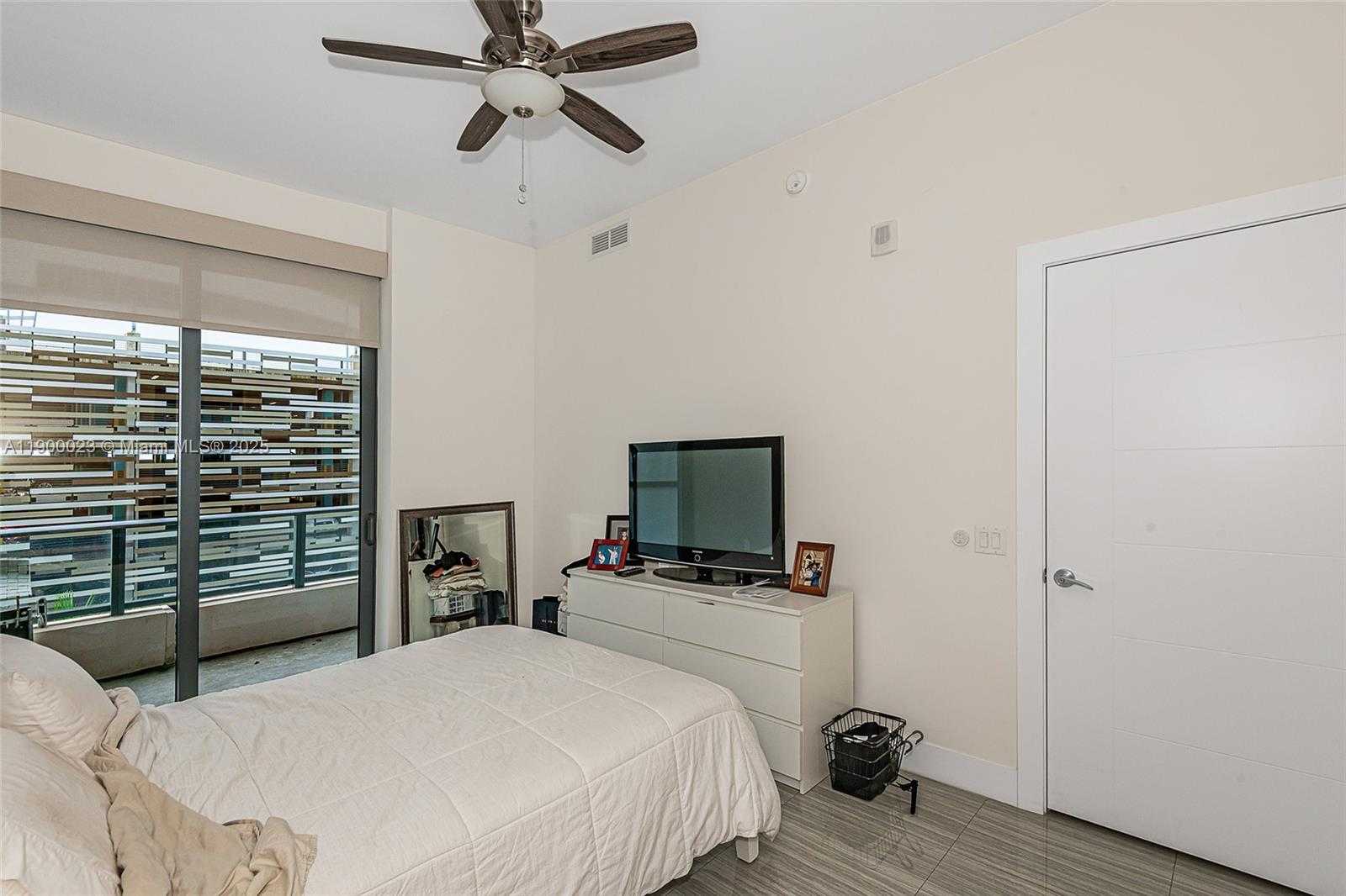 Small Image of 2960 NORTH EAST 207TH ST #505, Aventura Number 12
