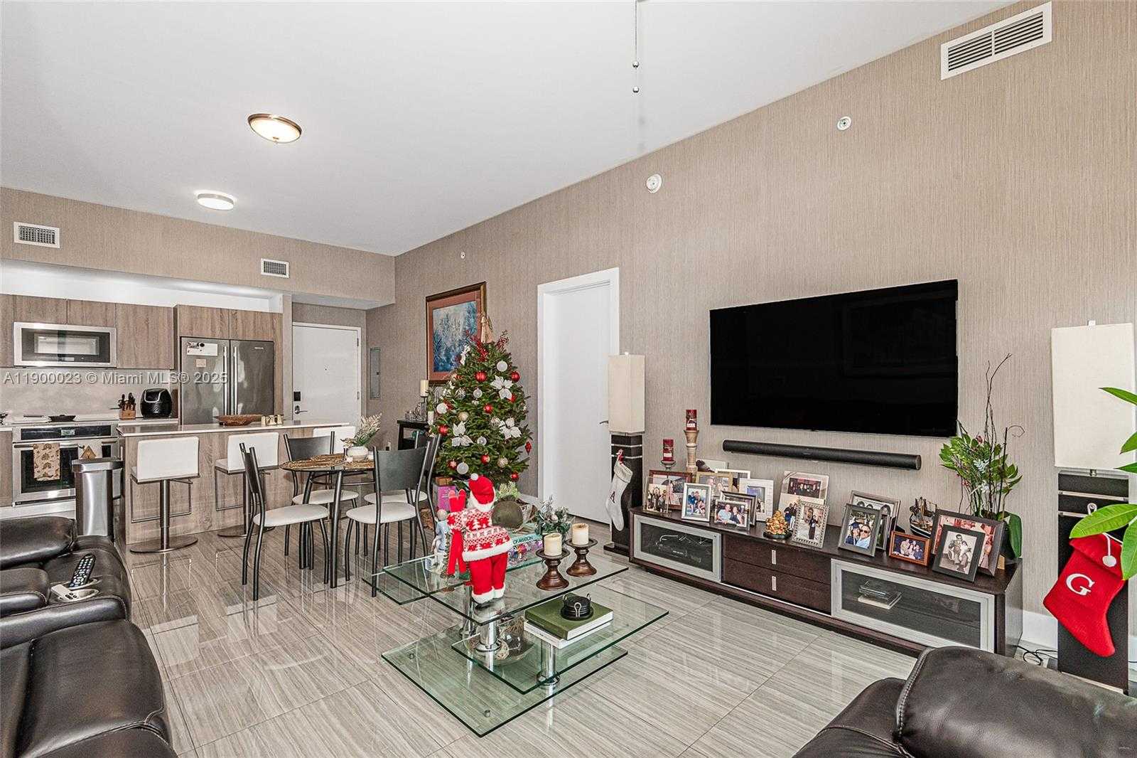 Small Image of 2960 NORTH EAST 207TH ST #505, Aventura Number 8