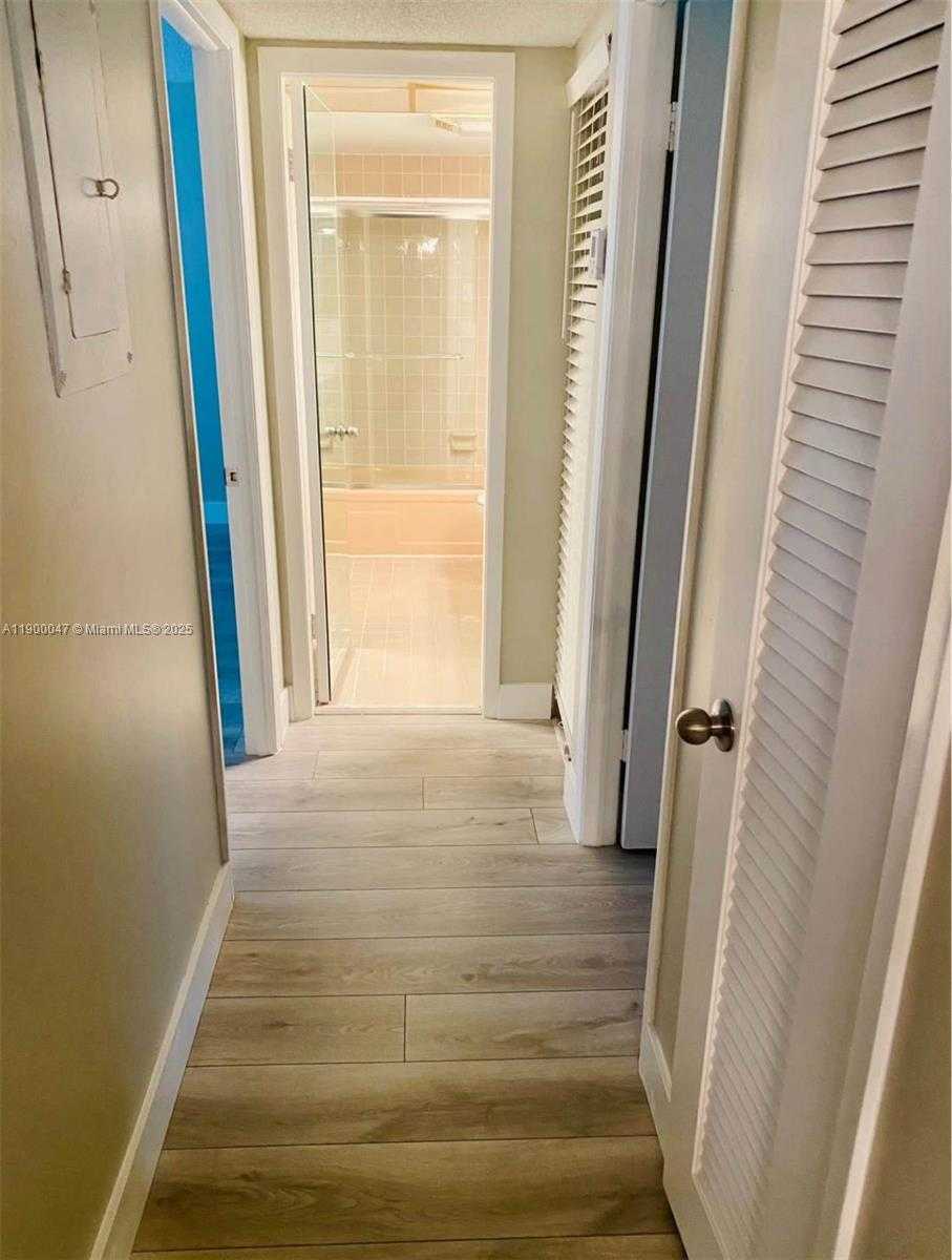 Small Image of 320 NORTH EAST 12TH AVE #307, Hallandale Beach Number 6