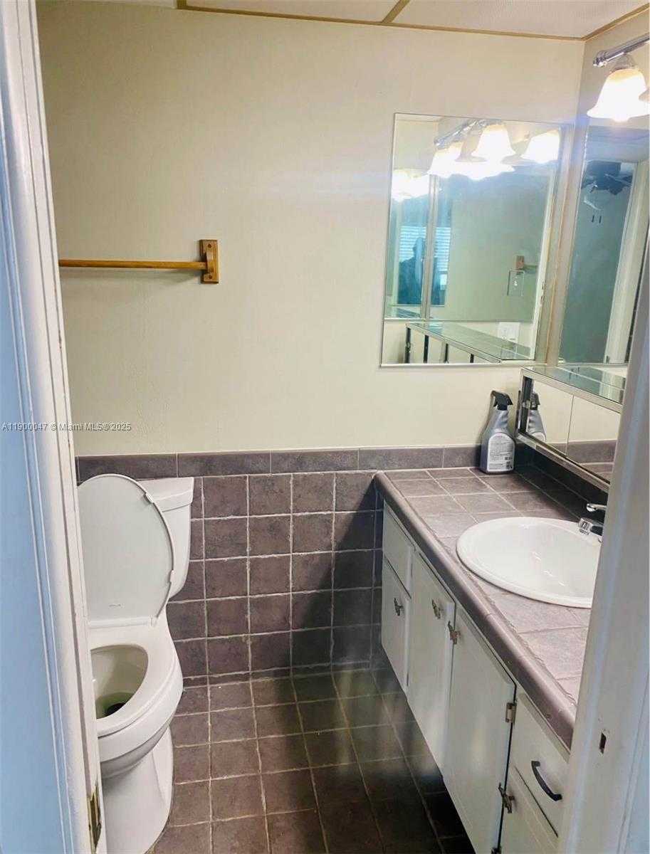 Small Image of 320 NORTH EAST 12TH AVE #307, Hallandale Beach Number 9