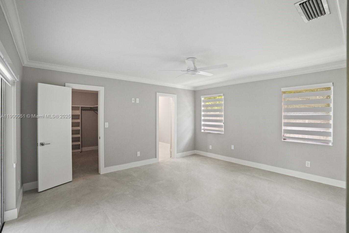 Small Image of 8081 SOUTH WEST 139TH TER, Palmetto Bay Number 13