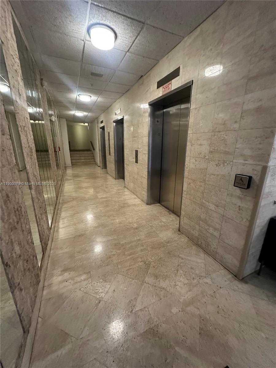 Small Image of 2750 NORTH EAST 183RD ST #PH07, Aventura Number 10