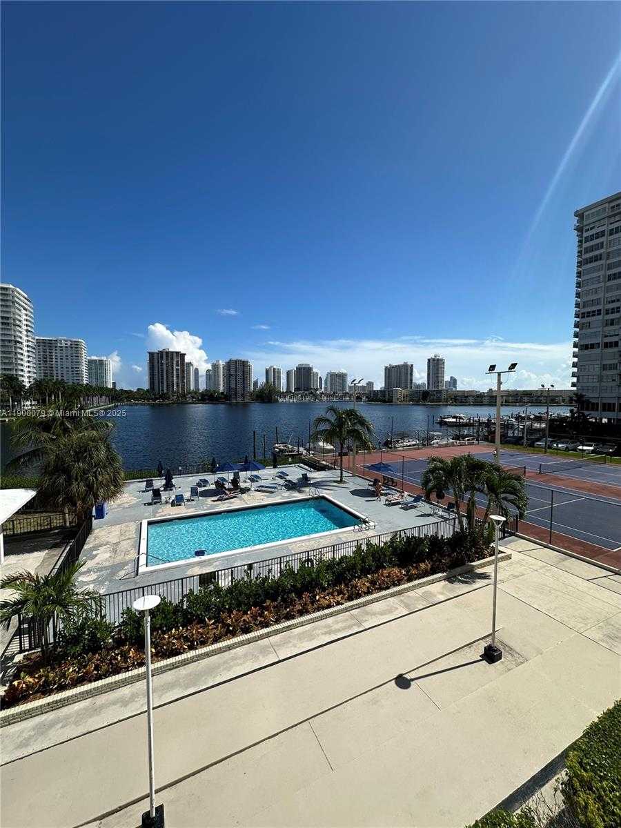 Small Image of 2750 NORTH EAST 183RD ST #PH07, Aventura Number 7