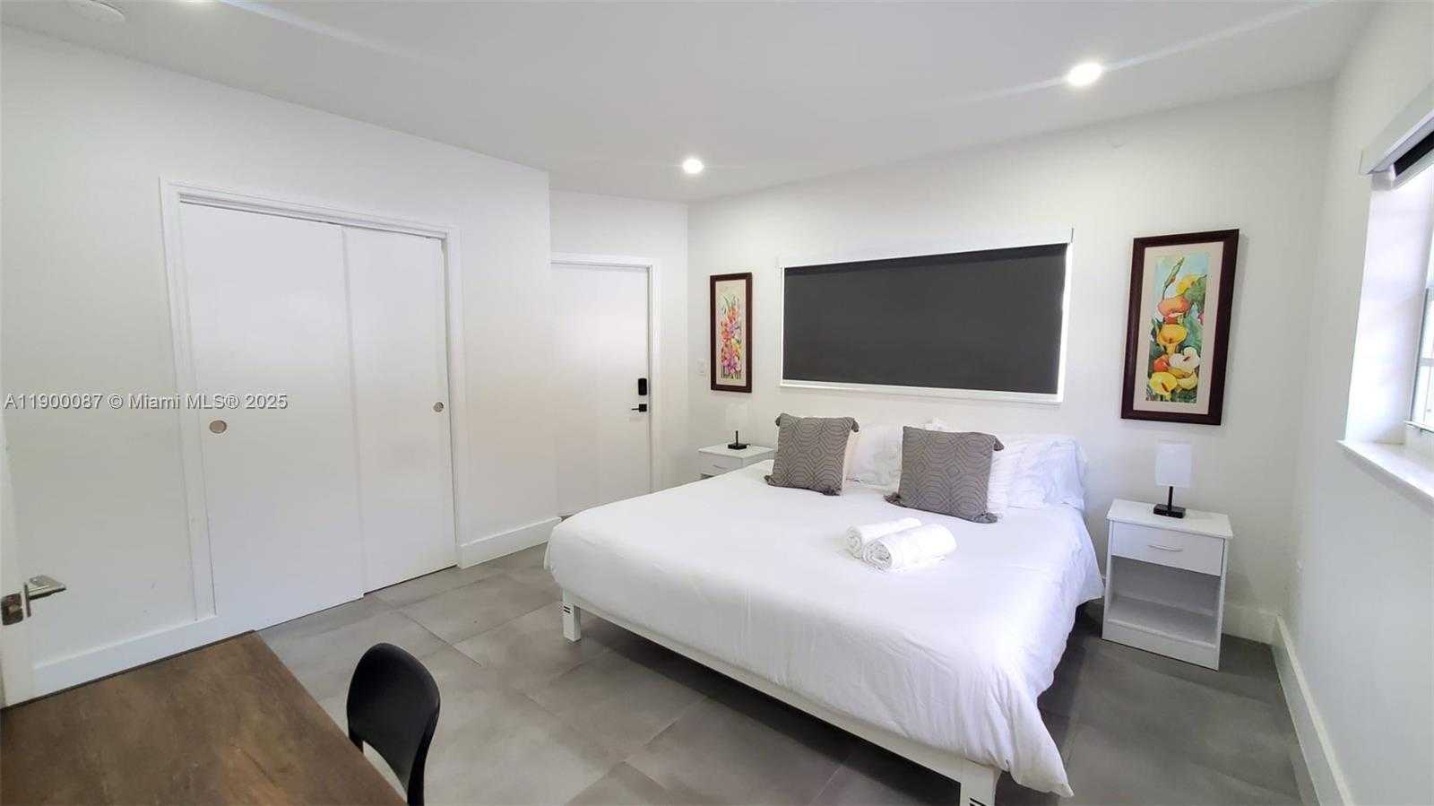 Small Image of 510 NORTH EAST 66TH ST #1, Miami Number 12