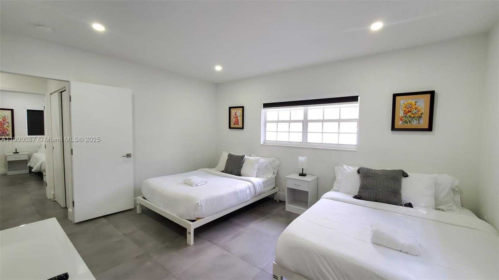 Small Image of 510 NORTH EAST 66TH ST #1, Miami Number 16