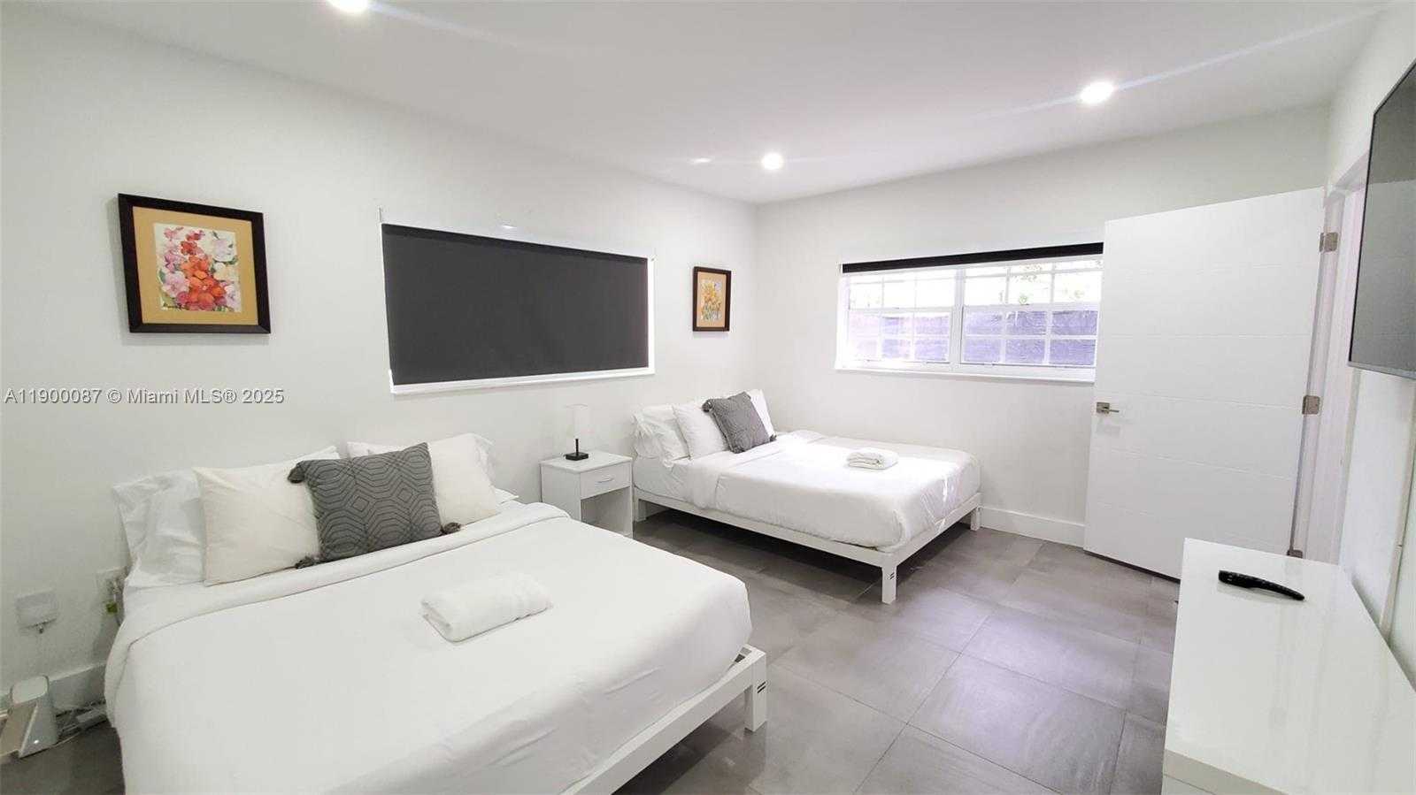 Small Image of 510 NORTH EAST 66TH ST #1, Miami Number 17