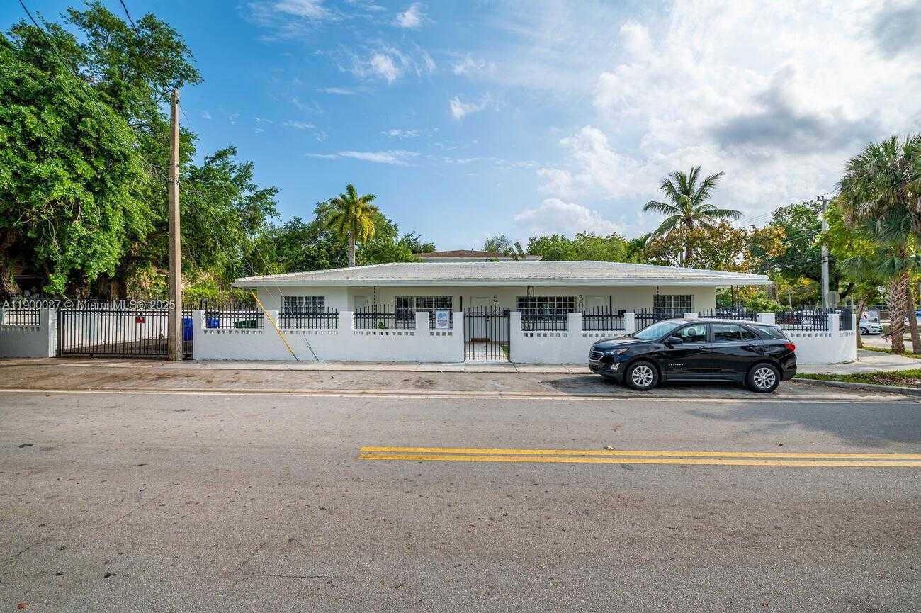 Small Image of 510 NORTH EAST 66TH ST #1, Miami Number 3