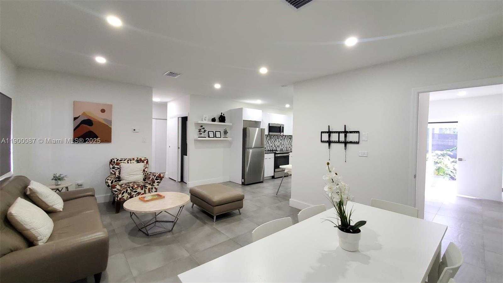 Small Image of 510 NORTH EAST 66TH ST #1, Miami Number 5