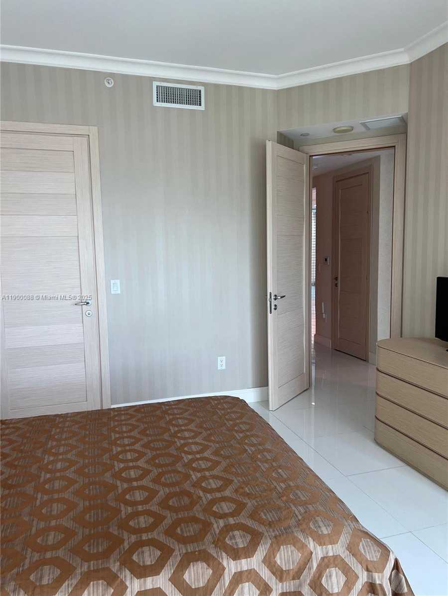 Small Image of 16051 COLLINS AVE #3001, Sunny Isles Beach Number 9