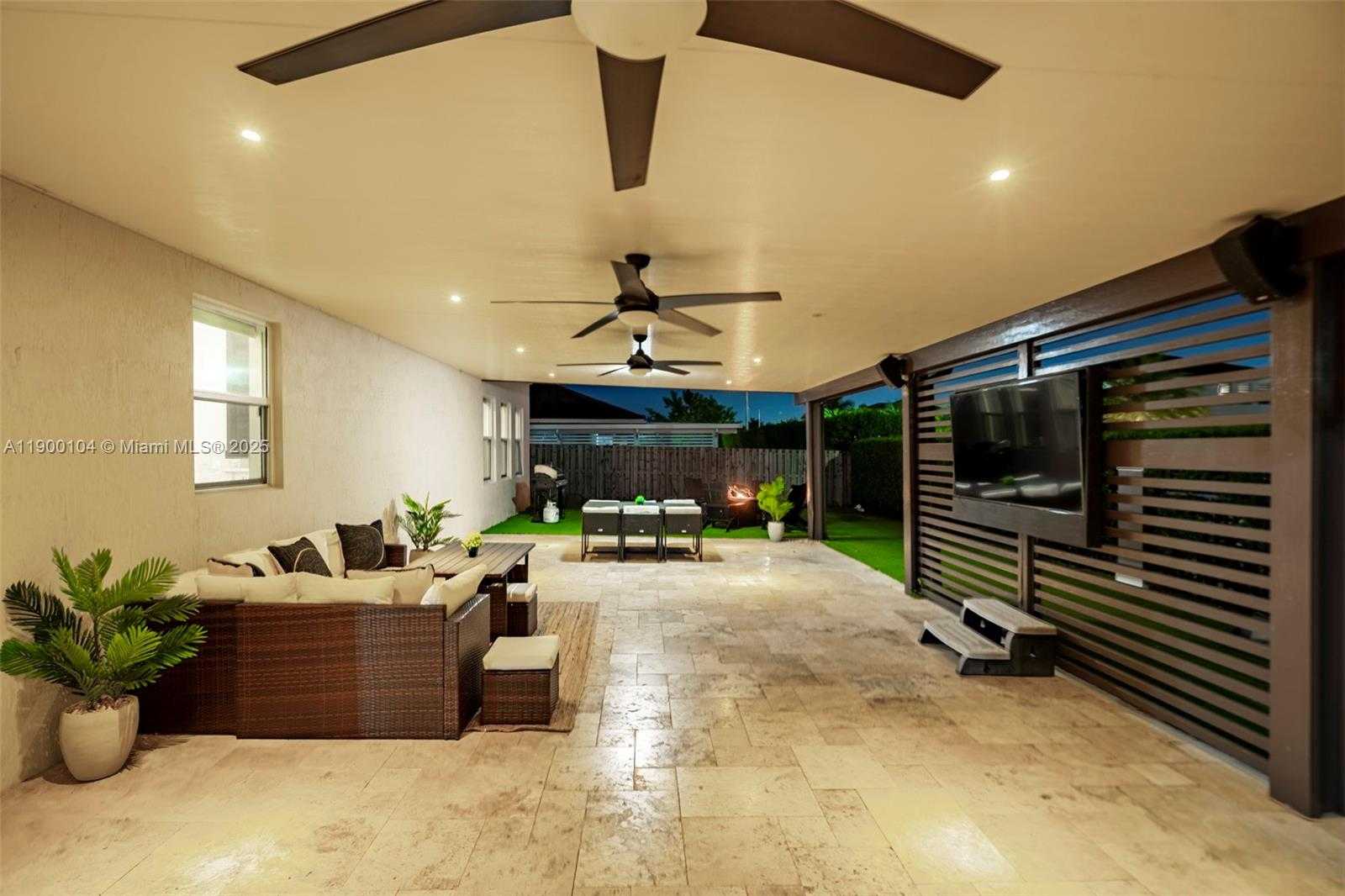 Small Image of 11 NORTH WEST 122ND AVE, Miami Number 13