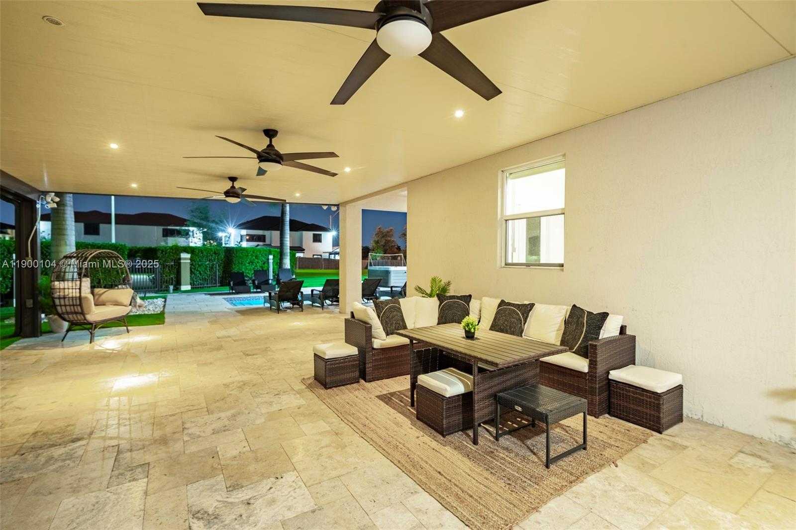 Small Image of 11 NORTH WEST 122ND AVE, Miami Number 14