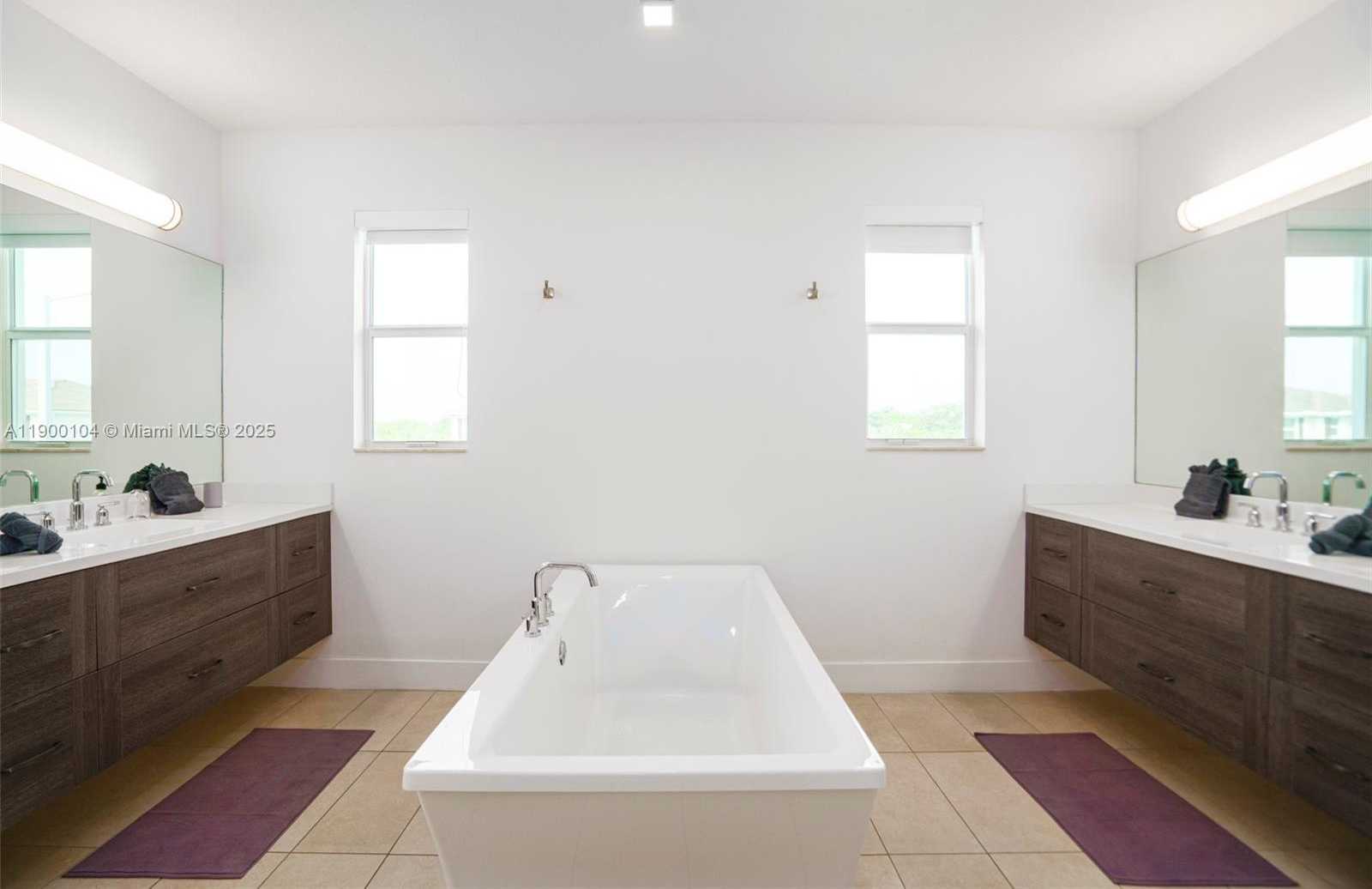 Small Image of 11 NORTH WEST 122ND AVE, Miami Number 39