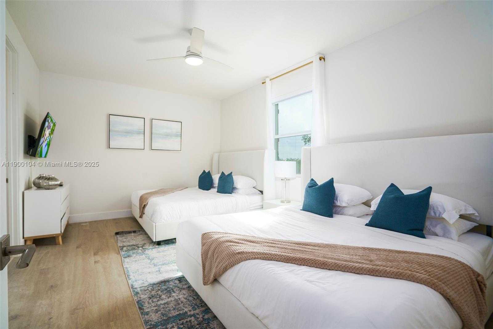 Small Image of 11 NORTH WEST 122ND AVE, Miami Number 42