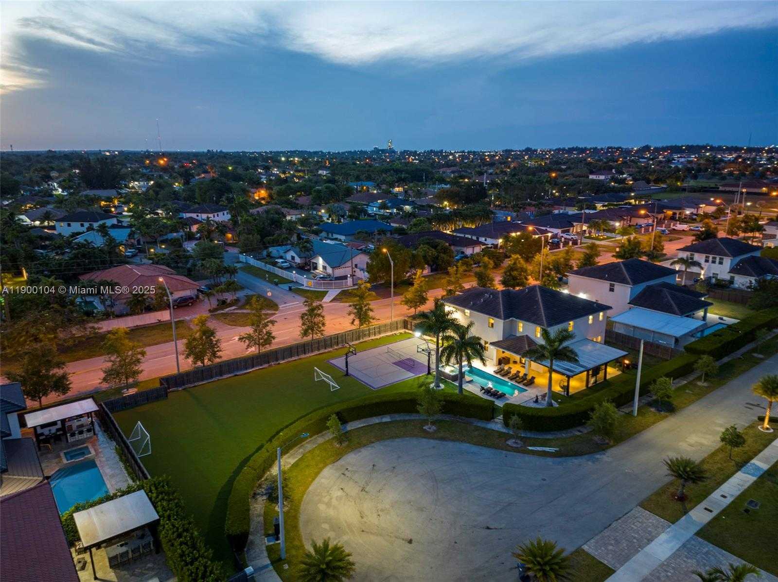 Small Image of 11 NORTH WEST 122ND AVE, Miami Number 67