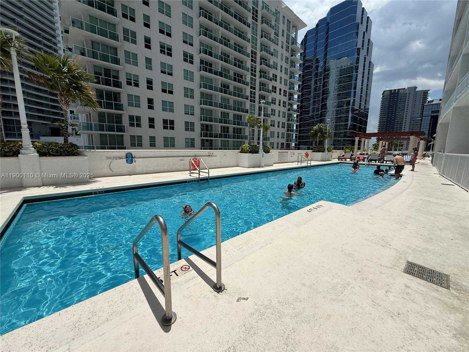 Small Image of 1200 BRICKELL BAY DR #3915, Miami Number 22