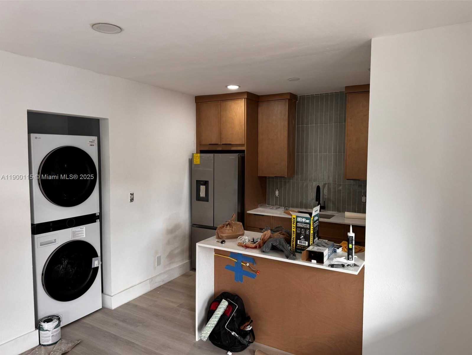 Small Image of 115 SALAMANCA AVE #5, Coral Gables Number 4