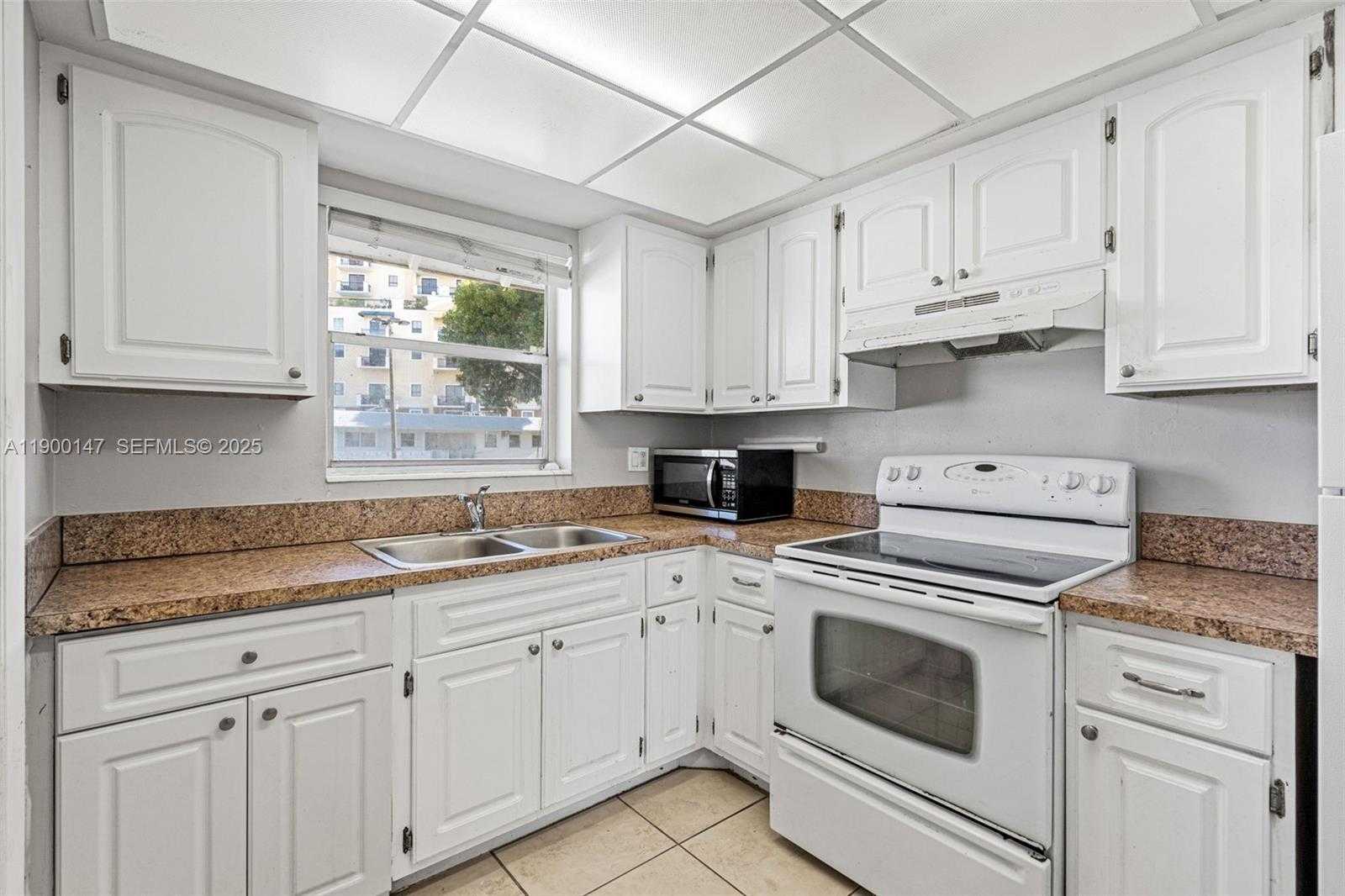 Small Image of 7330 SOUTH WEST 82ND ST #B217, Miami Number 25