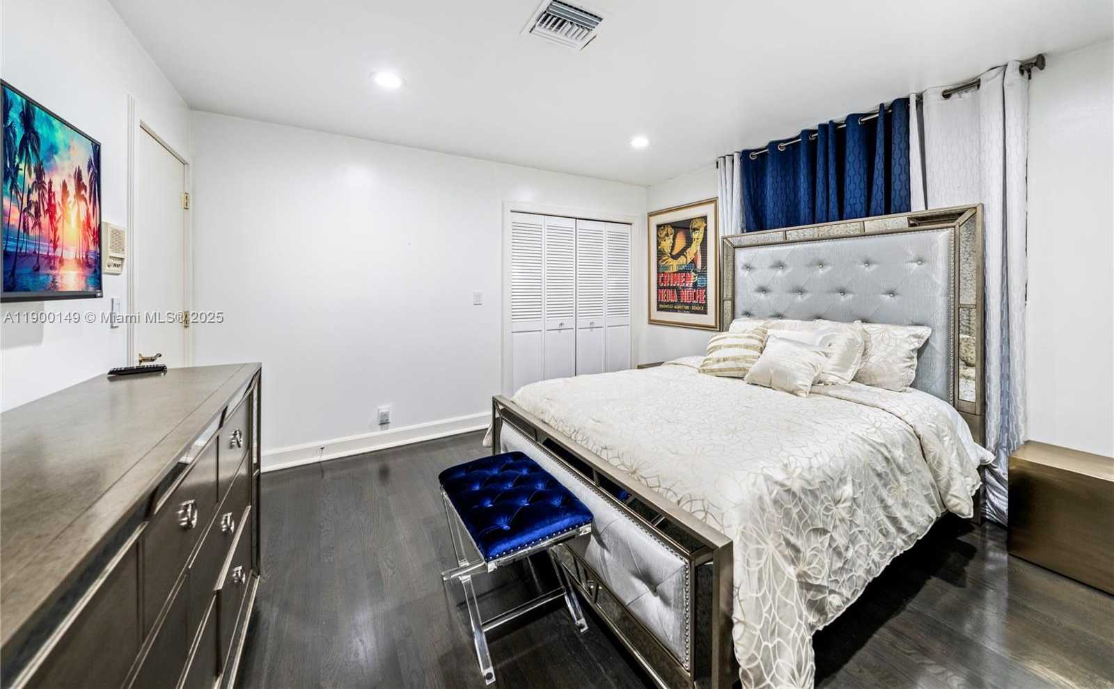 Small Image of 5820 PALM TREE RD, Plantation Number 13