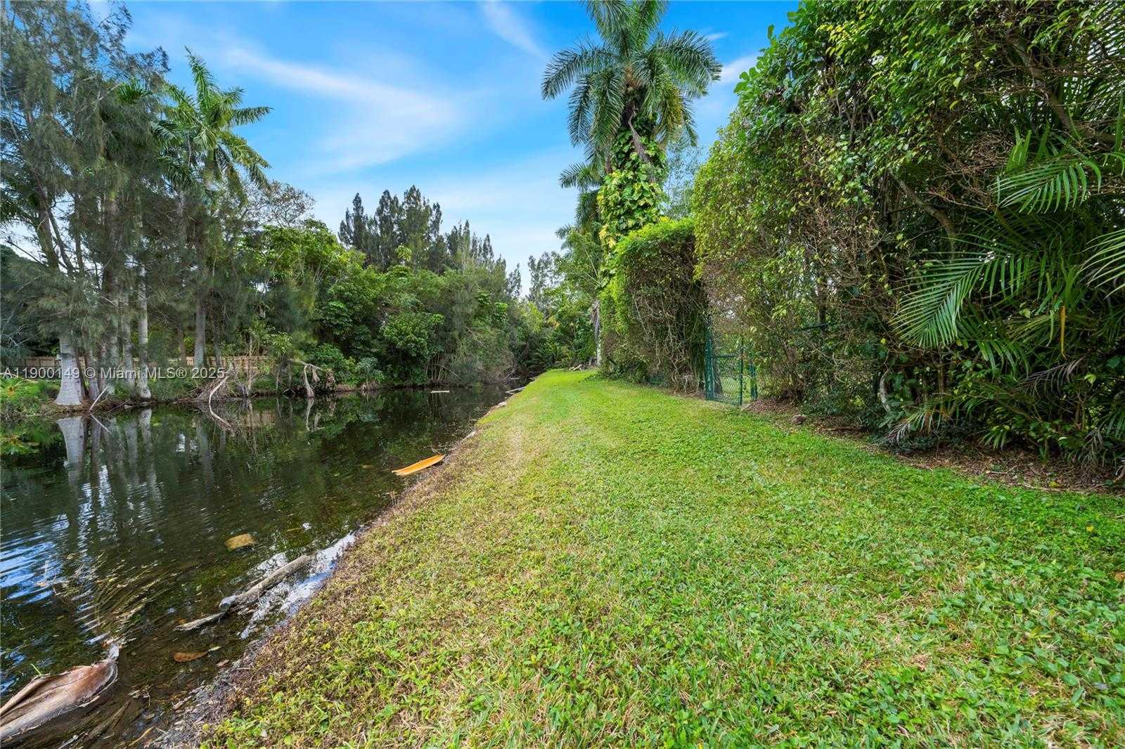 Small Image of 5820 PALM TREE RD, Plantation Number 20