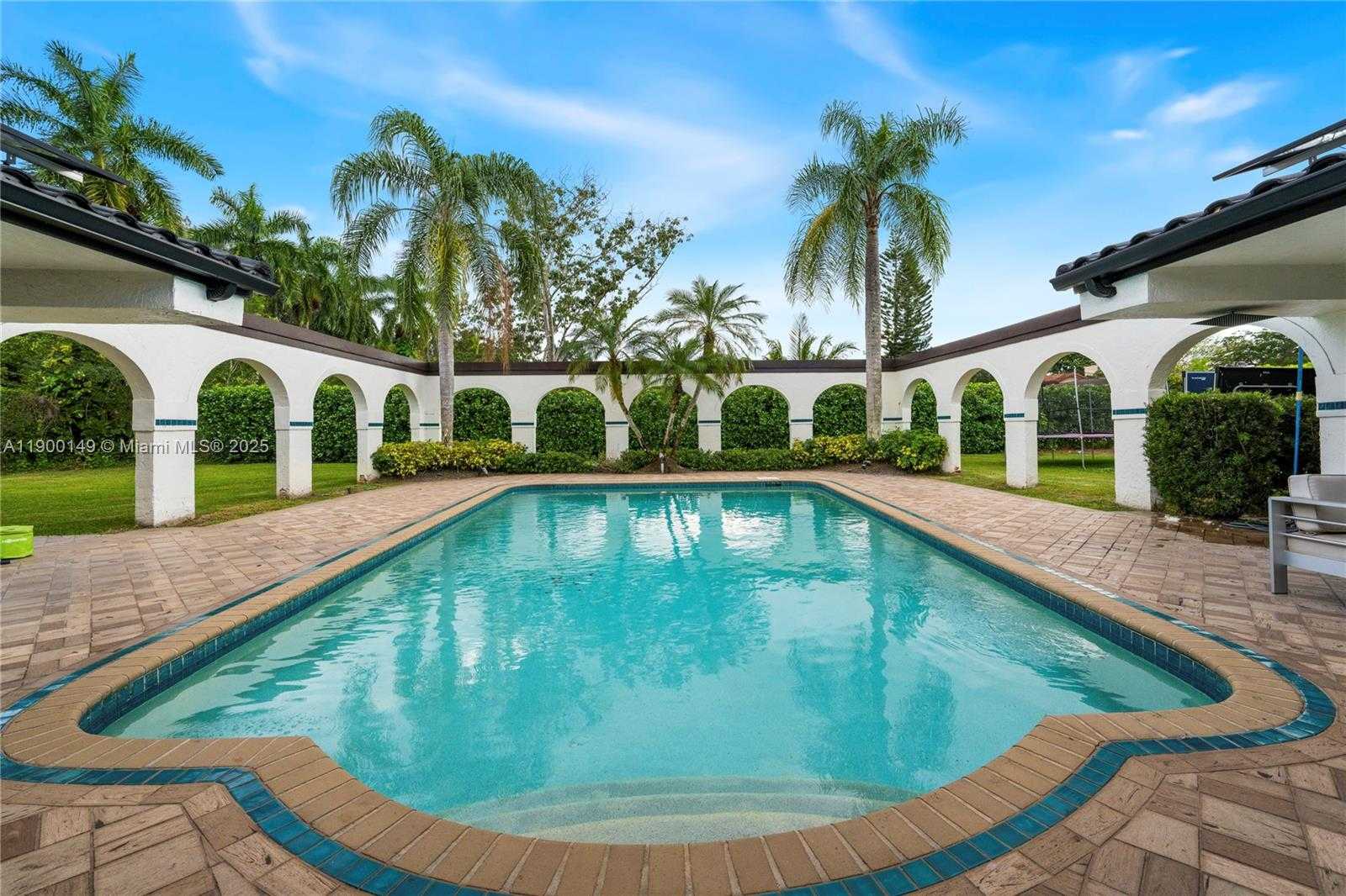 Small Image of 5820 PALM TREE RD, Plantation Number 22