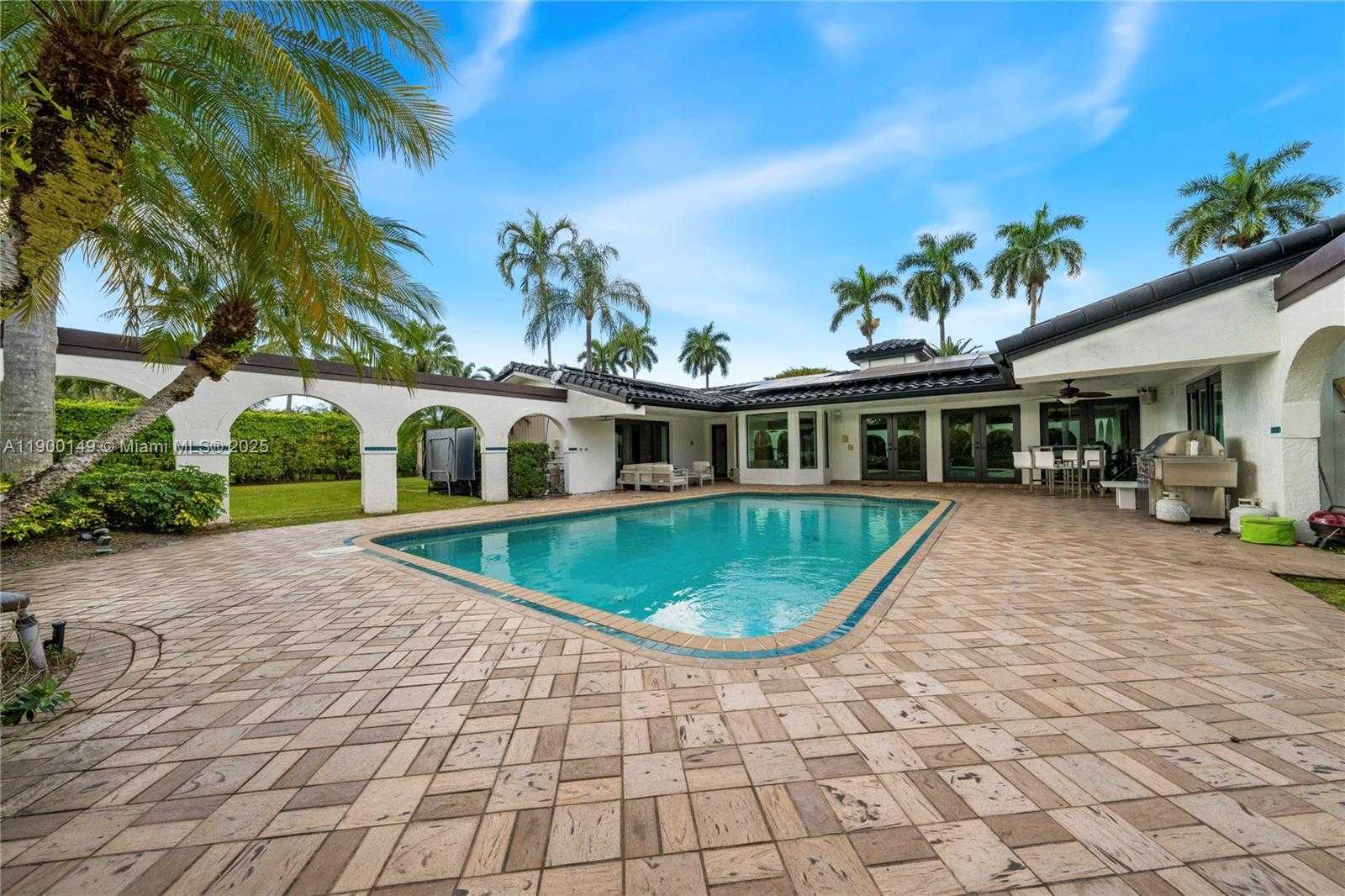 Small Image of 5820 PALM TREE RD, Plantation Number 23