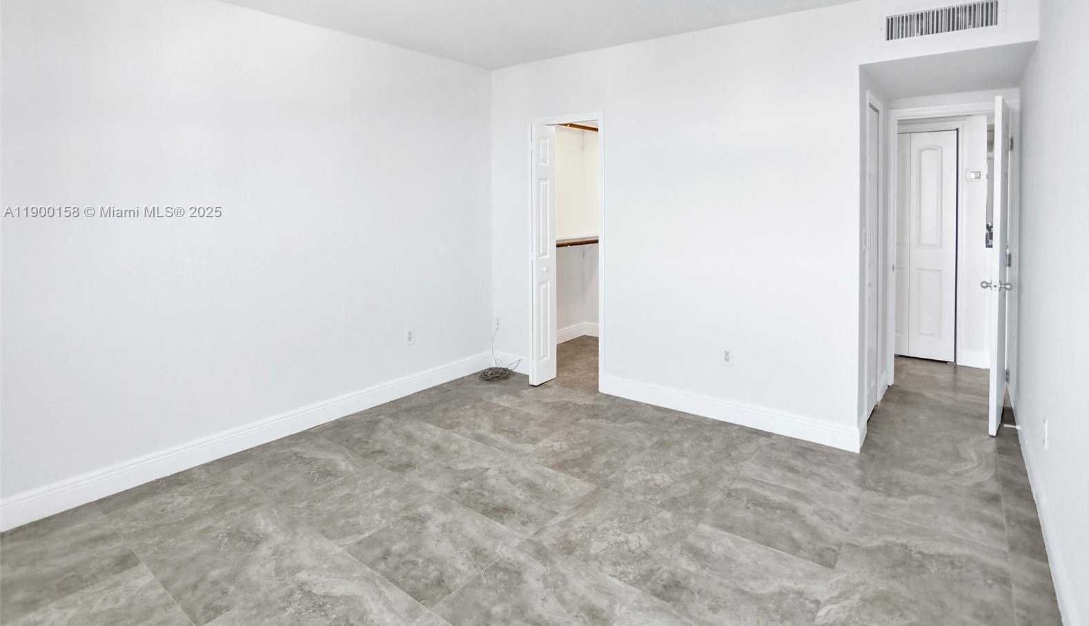 Small Image of 10350 WEST BAY HARBOR DR #PHN, Bay Harbor Islands Number 11