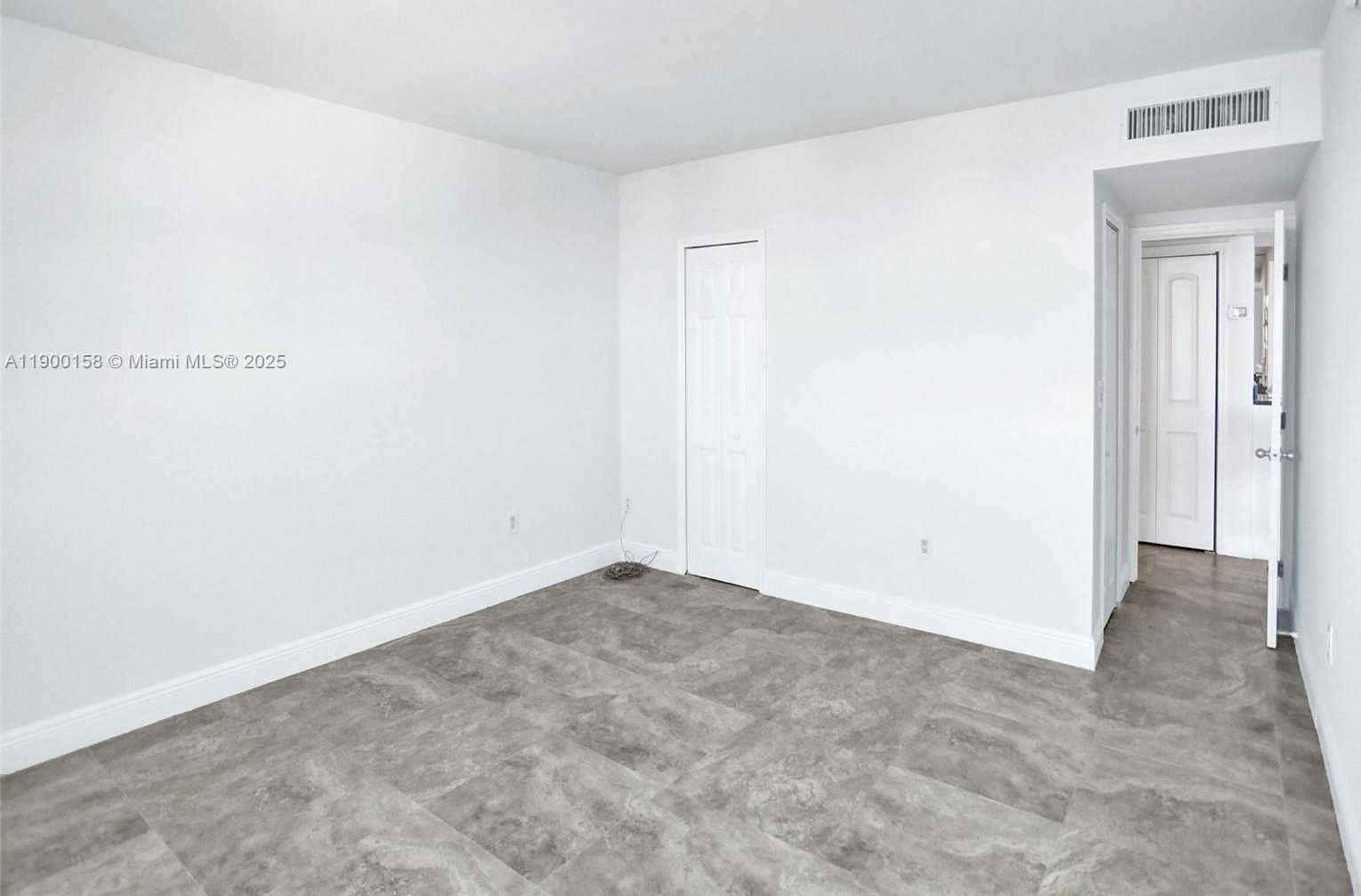 Small Image of 10350 WEST BAY HARBOR DR #PHN, Bay Harbor Islands Number 14