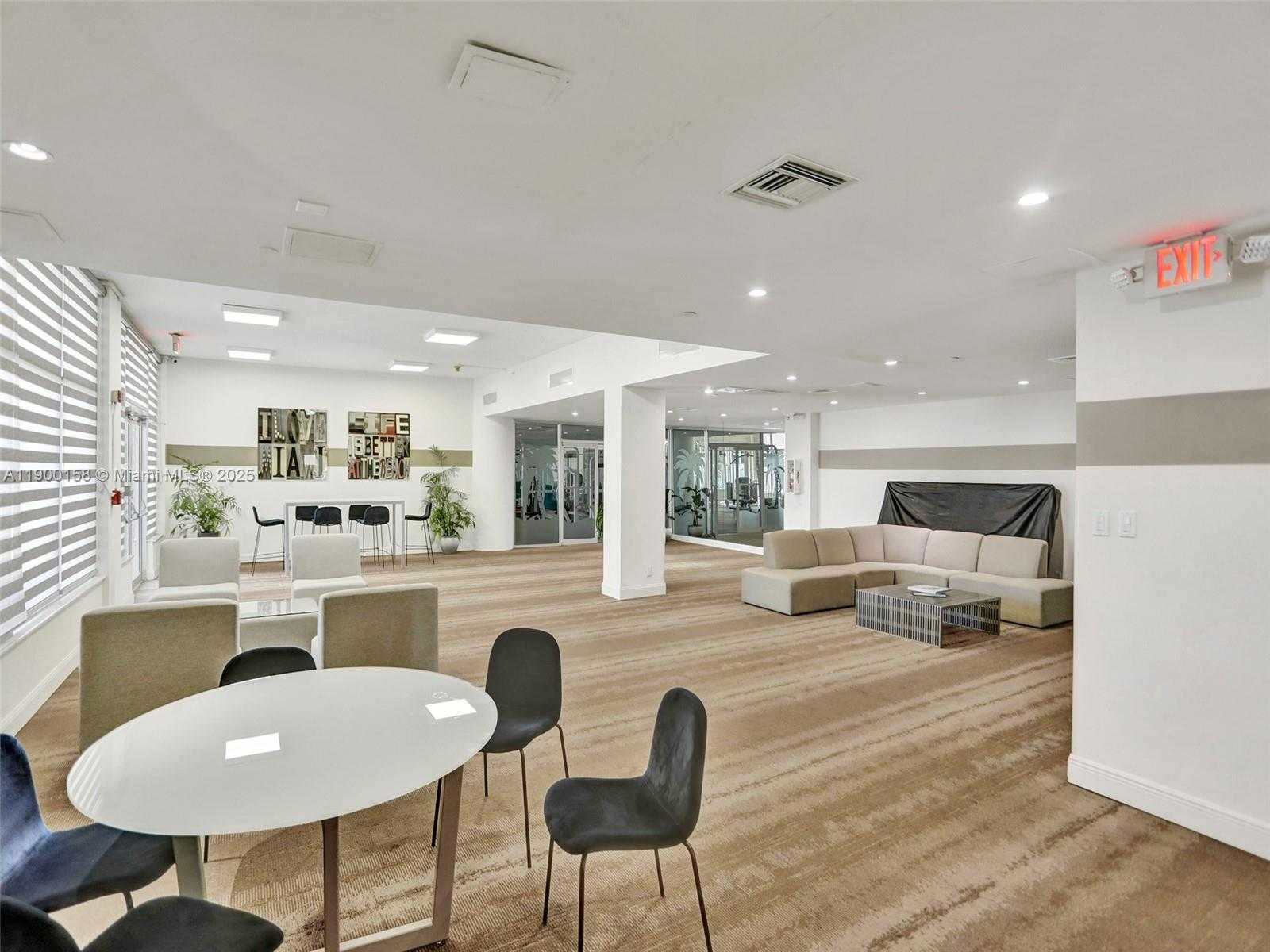 Small Image of 10350 WEST BAY HARBOR DR #PHN, Bay Harbor Islands Number 25