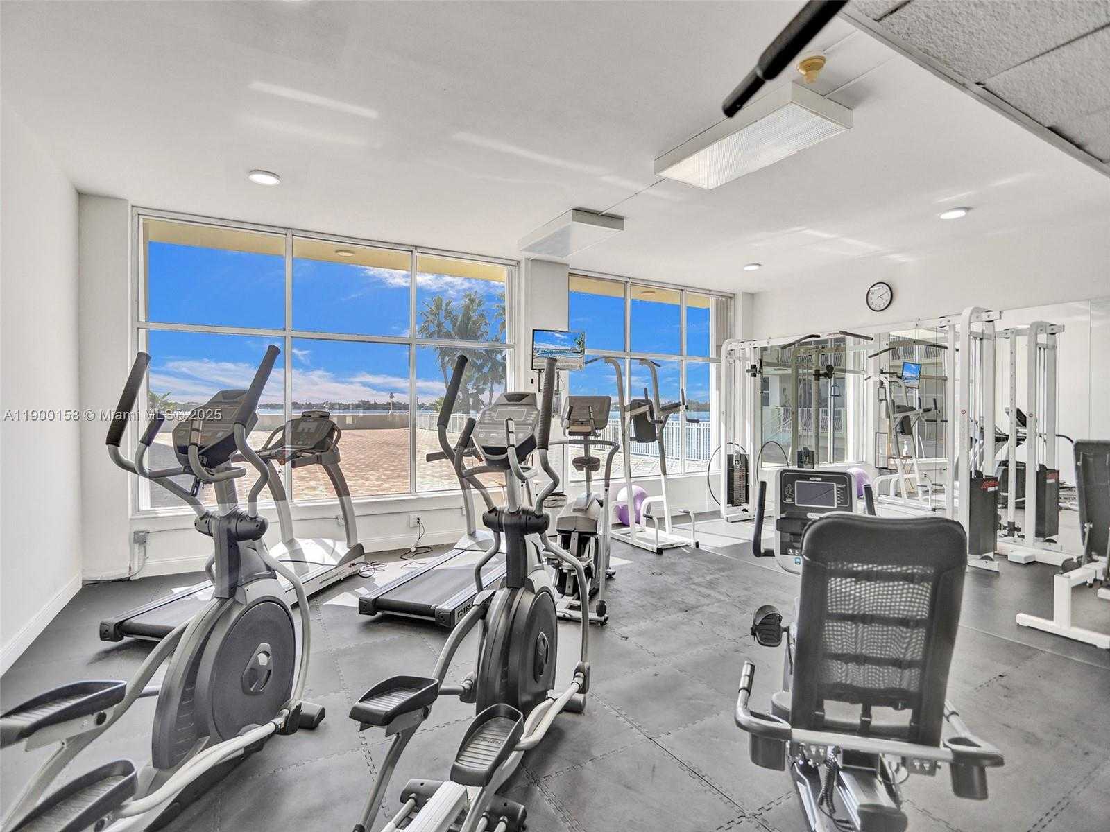 Small Image of 10350 WEST BAY HARBOR DR #PHN, Bay Harbor Islands Number 29