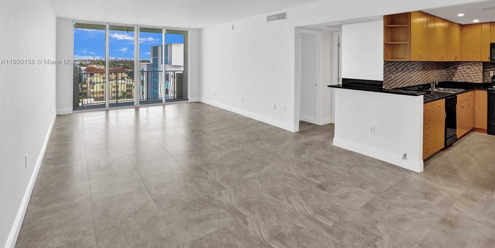 Small Image of 10350 WEST BAY HARBOR DR #PHN, Bay Harbor Islands Number 3