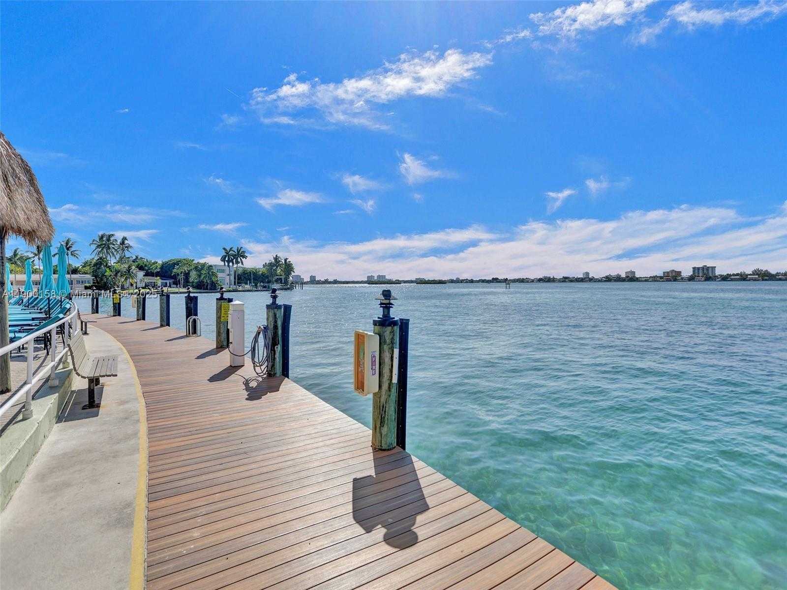 Small Image of 10350 WEST BAY HARBOR DR #PHN, Bay Harbor Islands Number 44