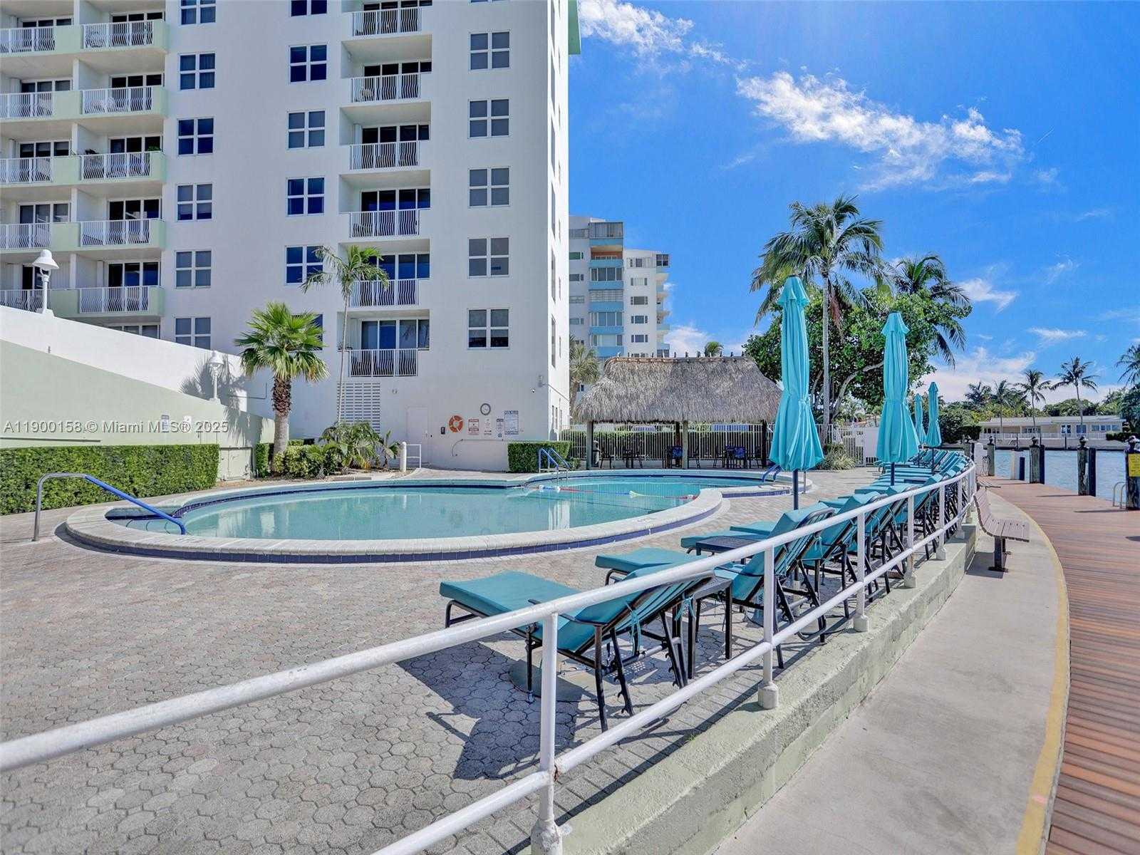 Small Image of 10350 WEST BAY HARBOR DR #PHN, Bay Harbor Islands Number 45