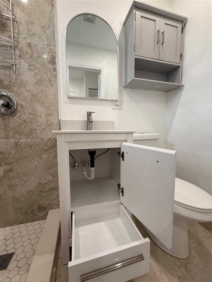 Small Image of 26741 SOUTH WEST 139TH AVE, Homestead Number 13