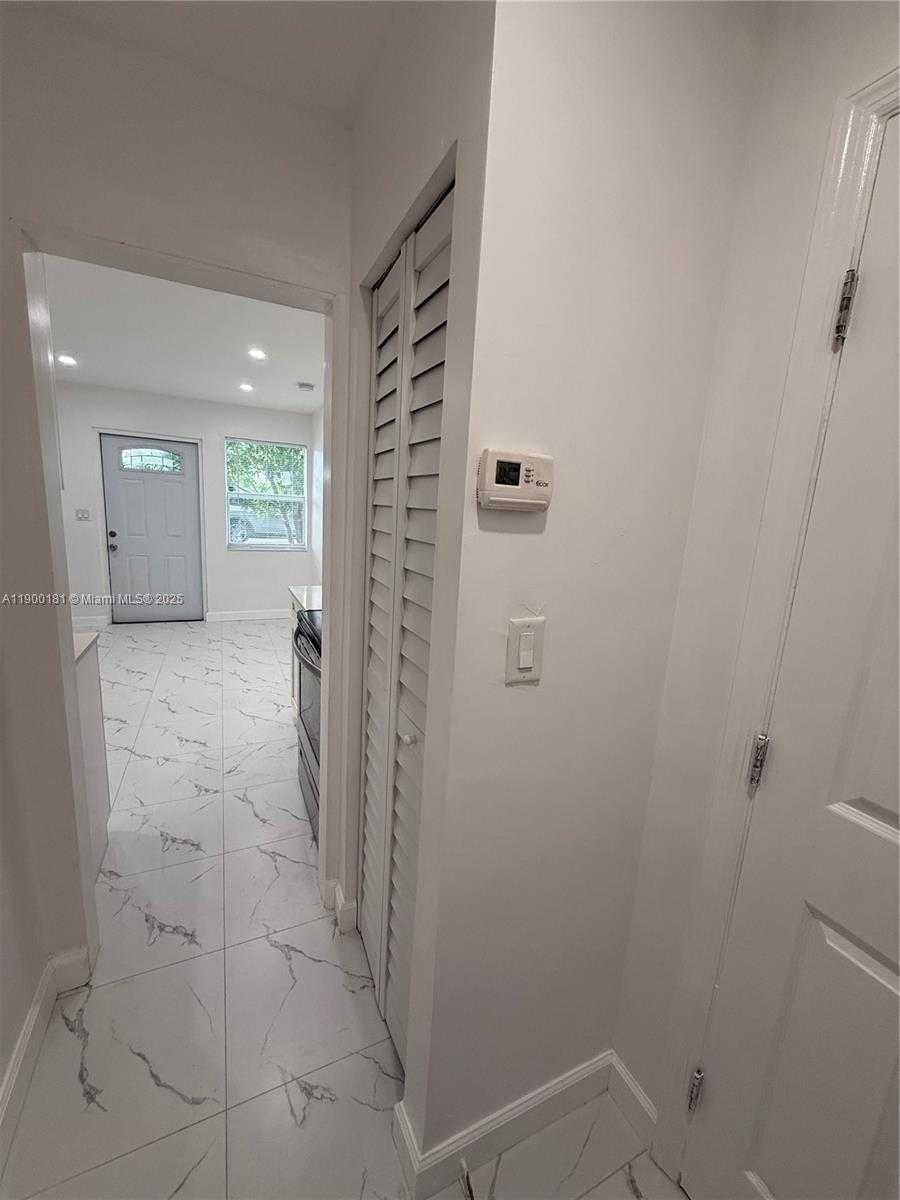 Small Image of 26741 SOUTH WEST 139TH AVE, Homestead Number 15