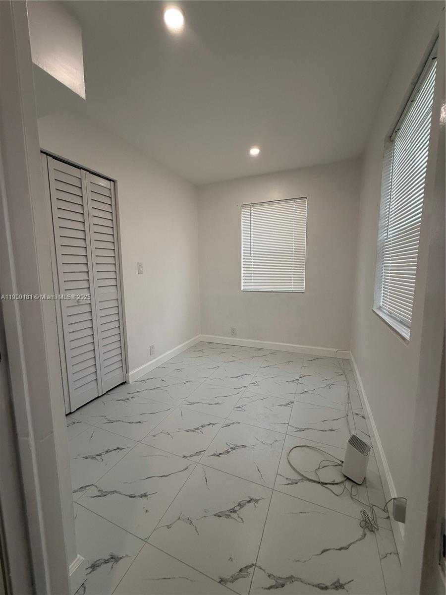 Small Image of 26741 SOUTH WEST 139TH AVE, Homestead Number 27