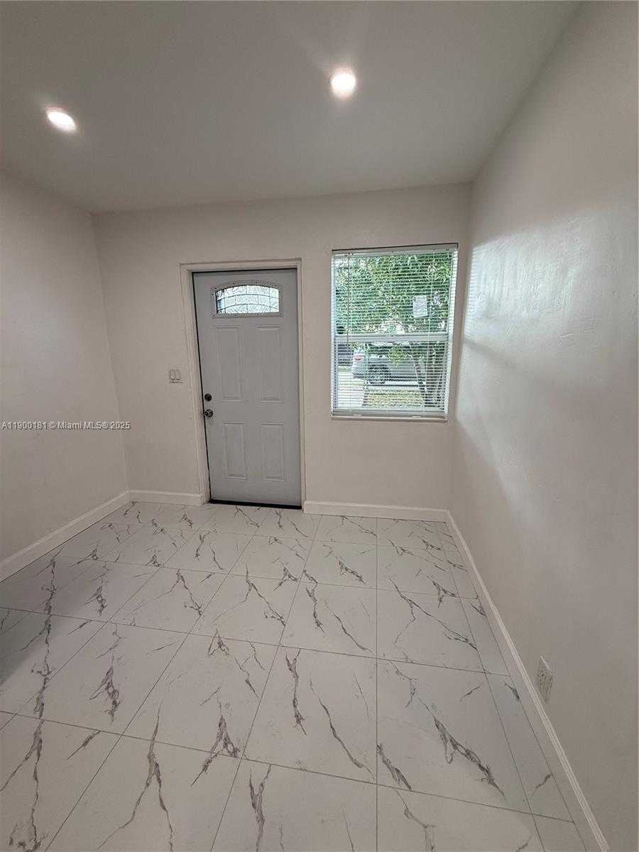 Small Image of 26741 SOUTH WEST 139TH AVE, Homestead Number 7