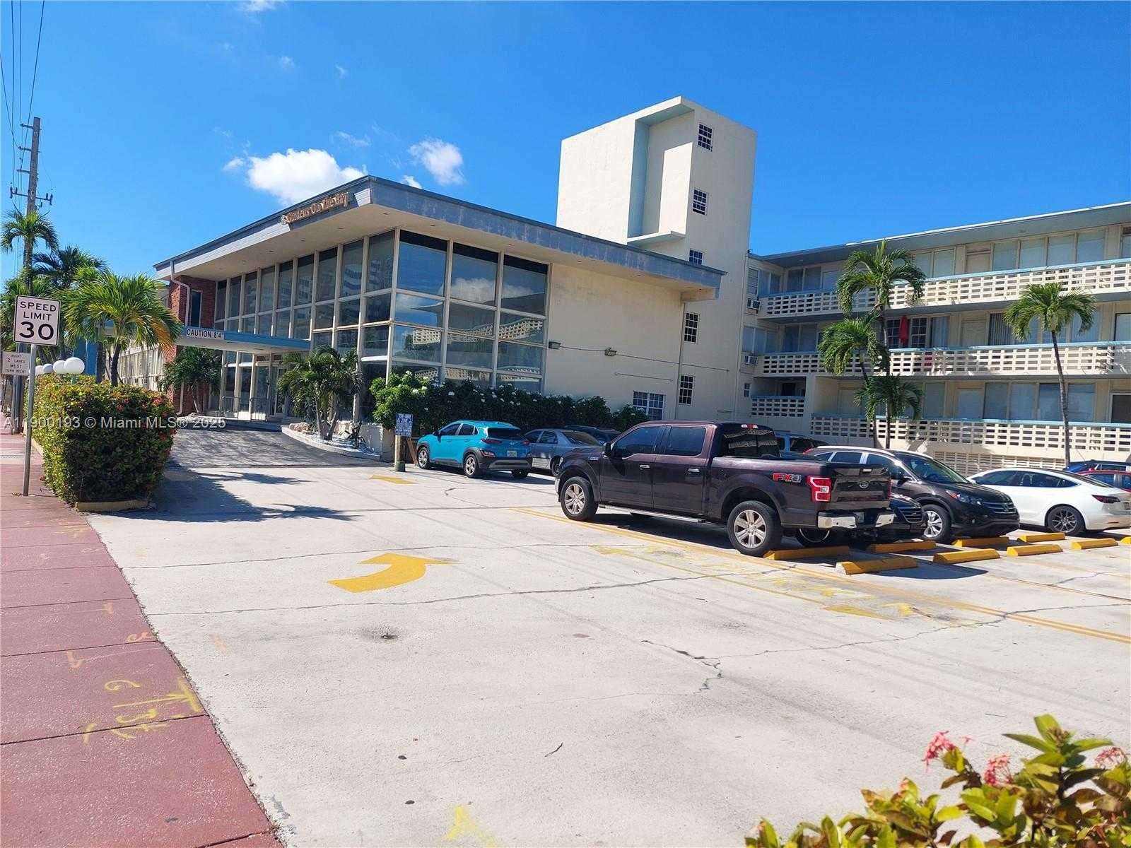Small Image of 6484 INDIAN CREEK DR #223, Miami Beach Number 9