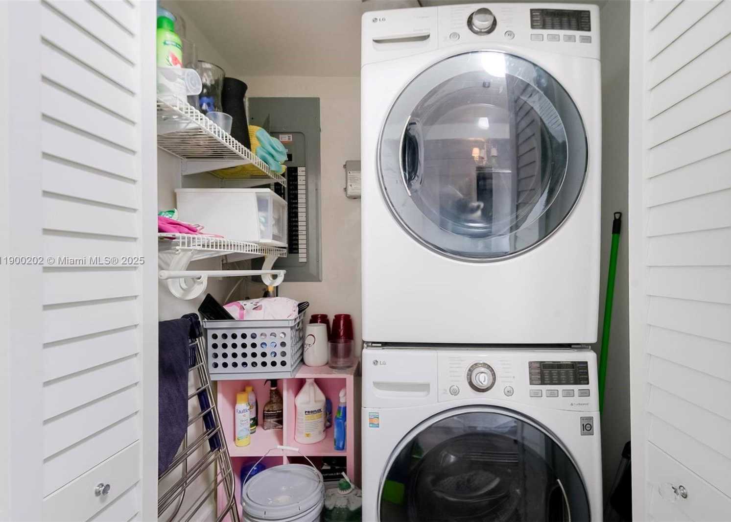 Imagen de Pequeño Objeto