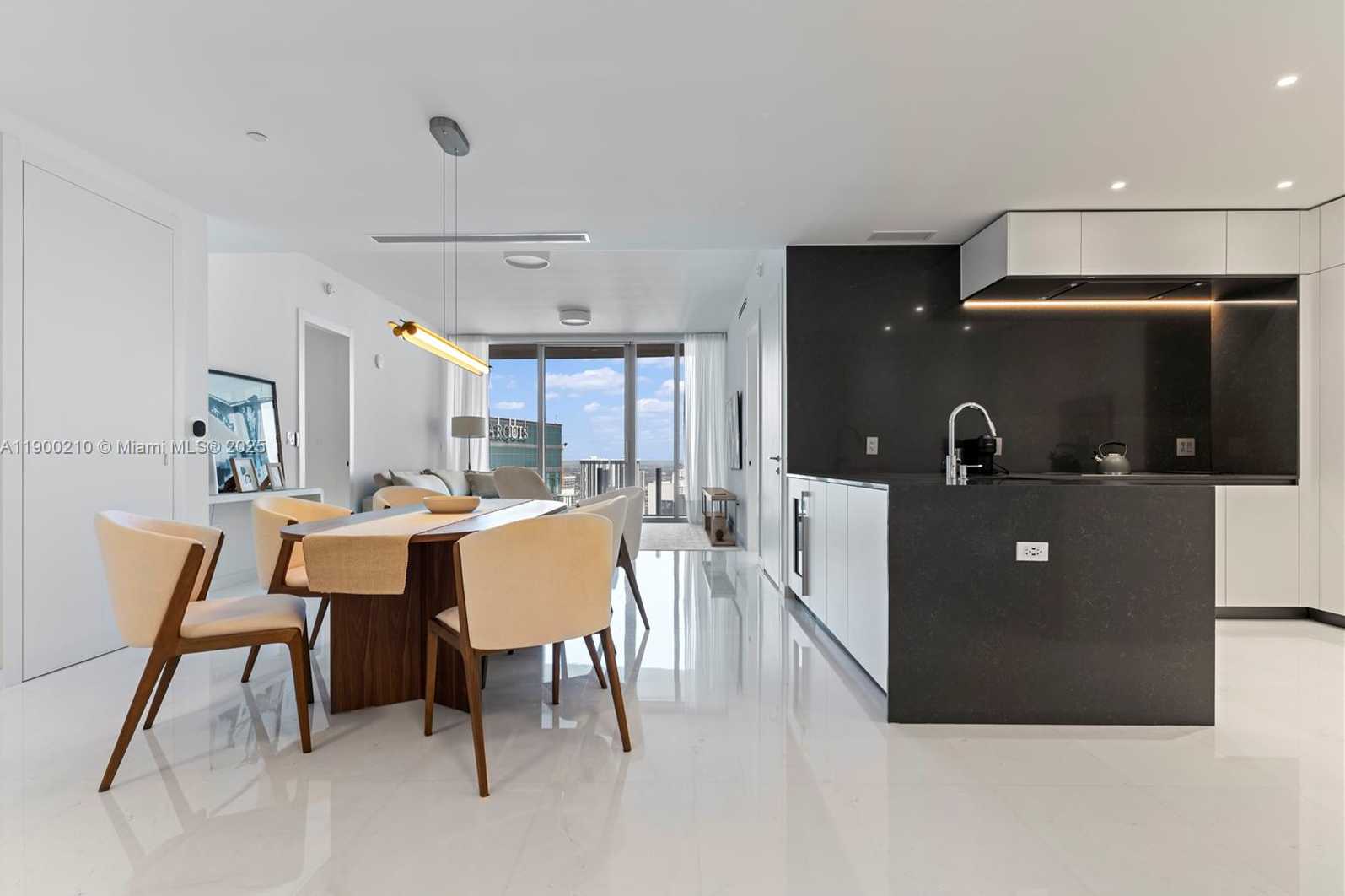 Small Image of 300 BISCAYNE BLVD WAY #4509, Miami Number 4