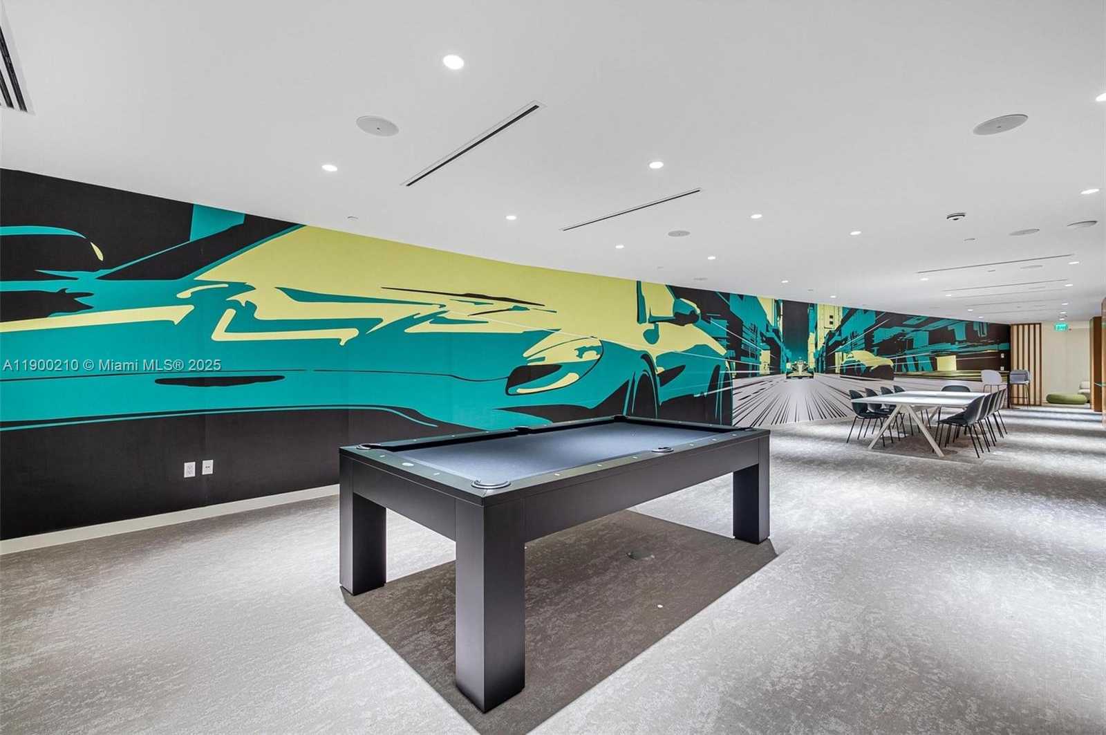 Small Image of 300 BISCAYNE BLVD WAY #4509, Miami Number 55