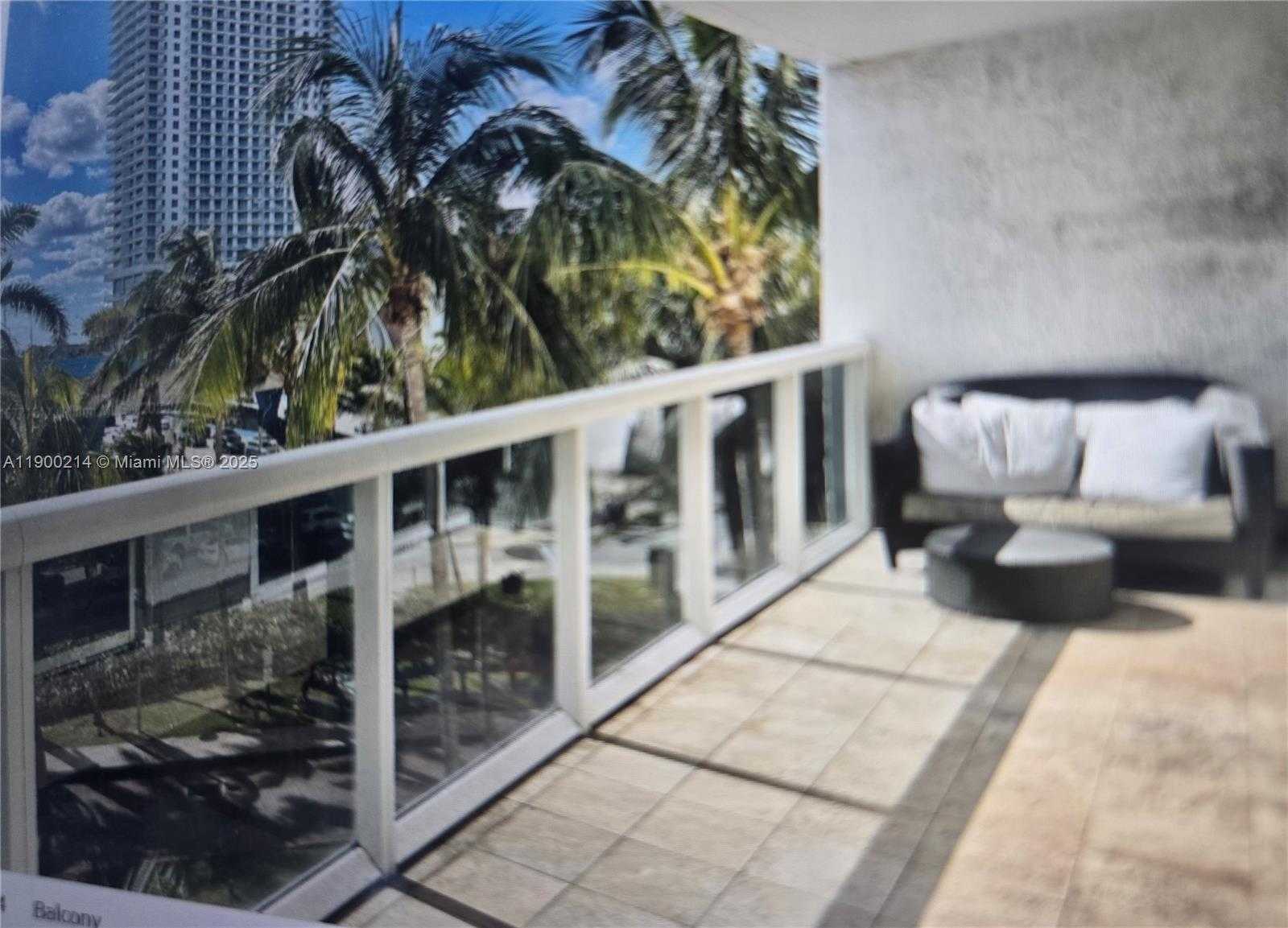 Small Image of 1800 SOUTH OCEAN DR #409, Hallandale Beach Number 13