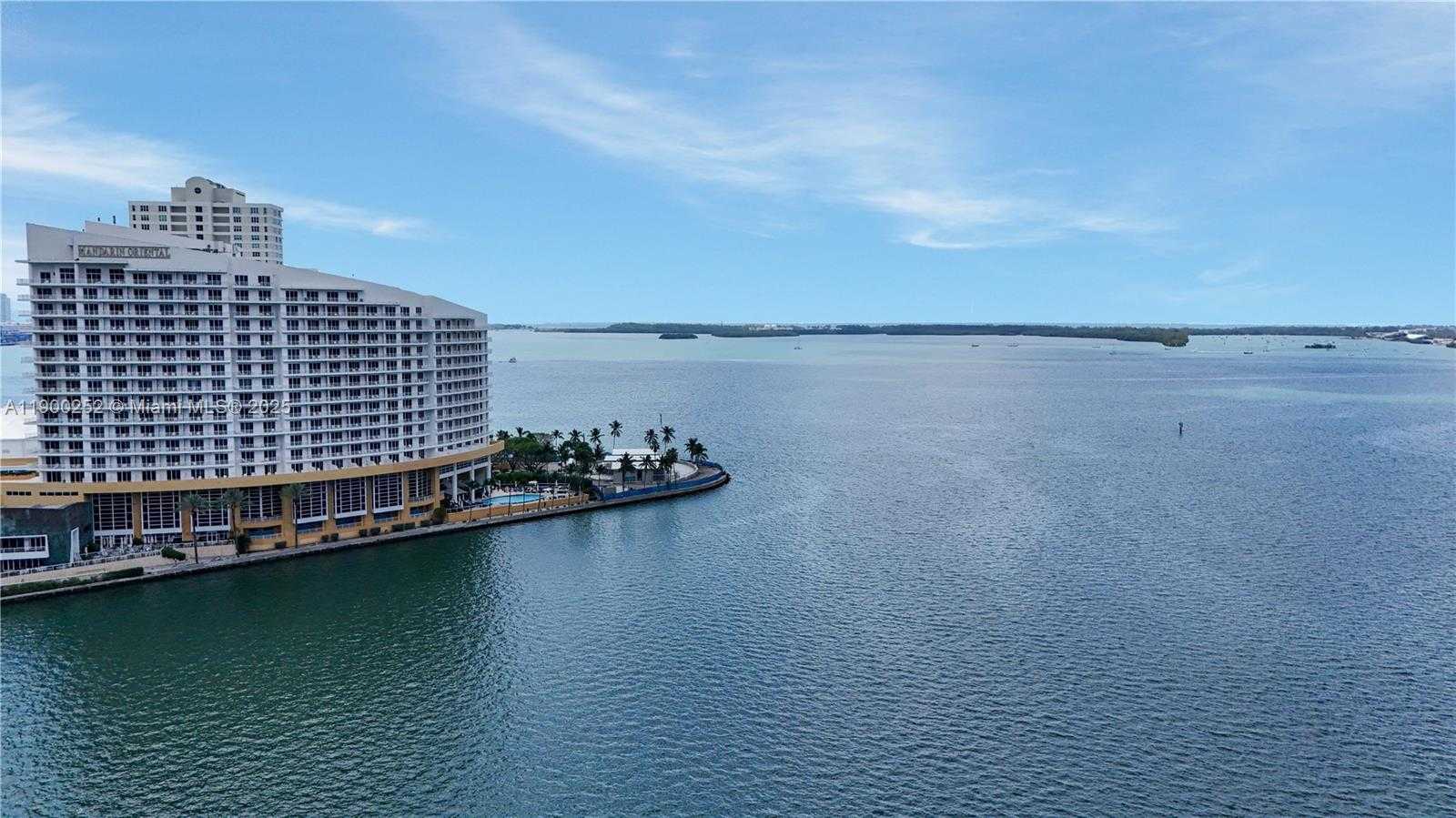 Small Image of 801 BRICKELL BAY DR #1070, Miami Number 8