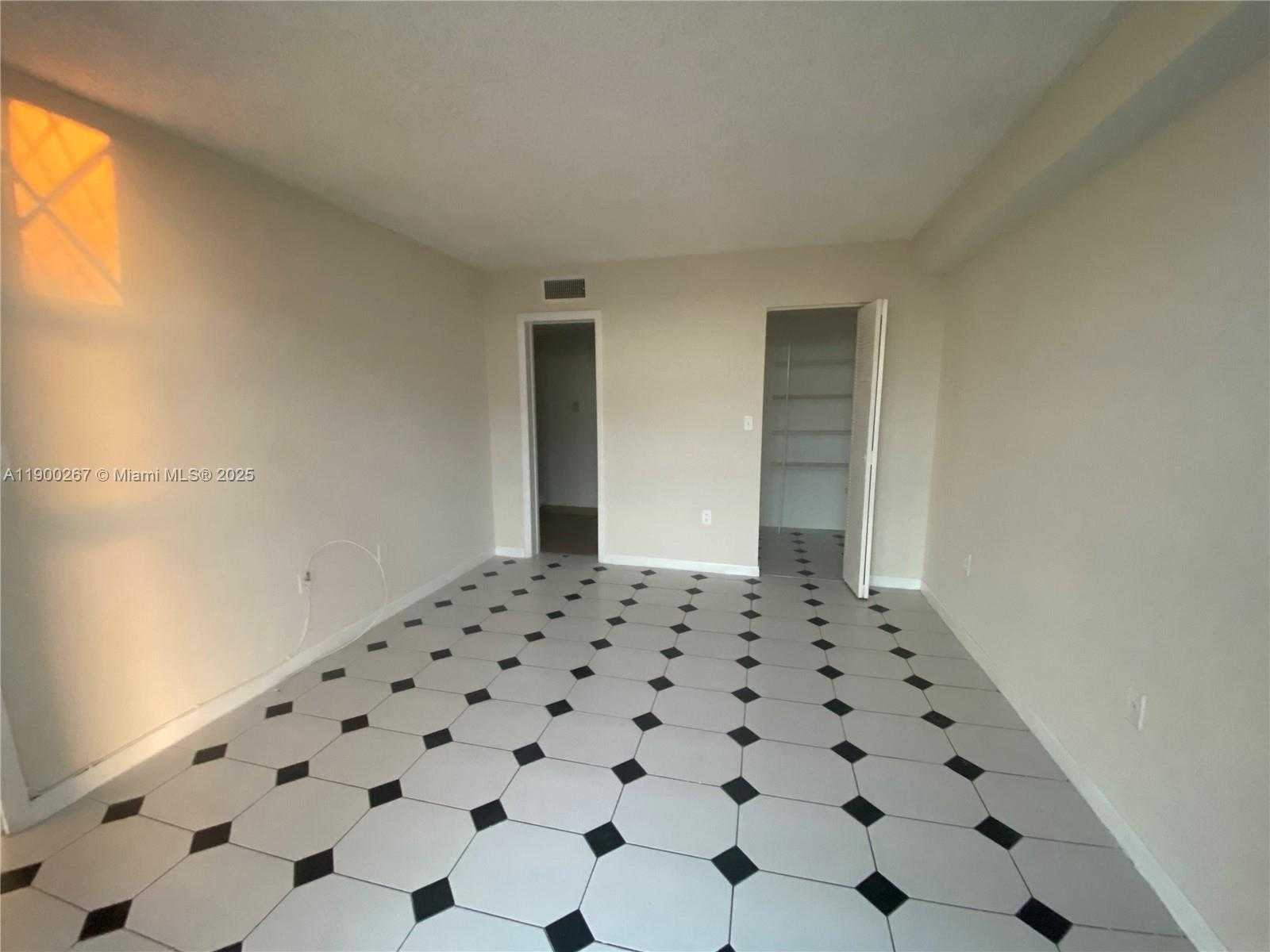 Small Image of 11800 SOUTH WEST 18TH ST #514-4, Miami Number 10