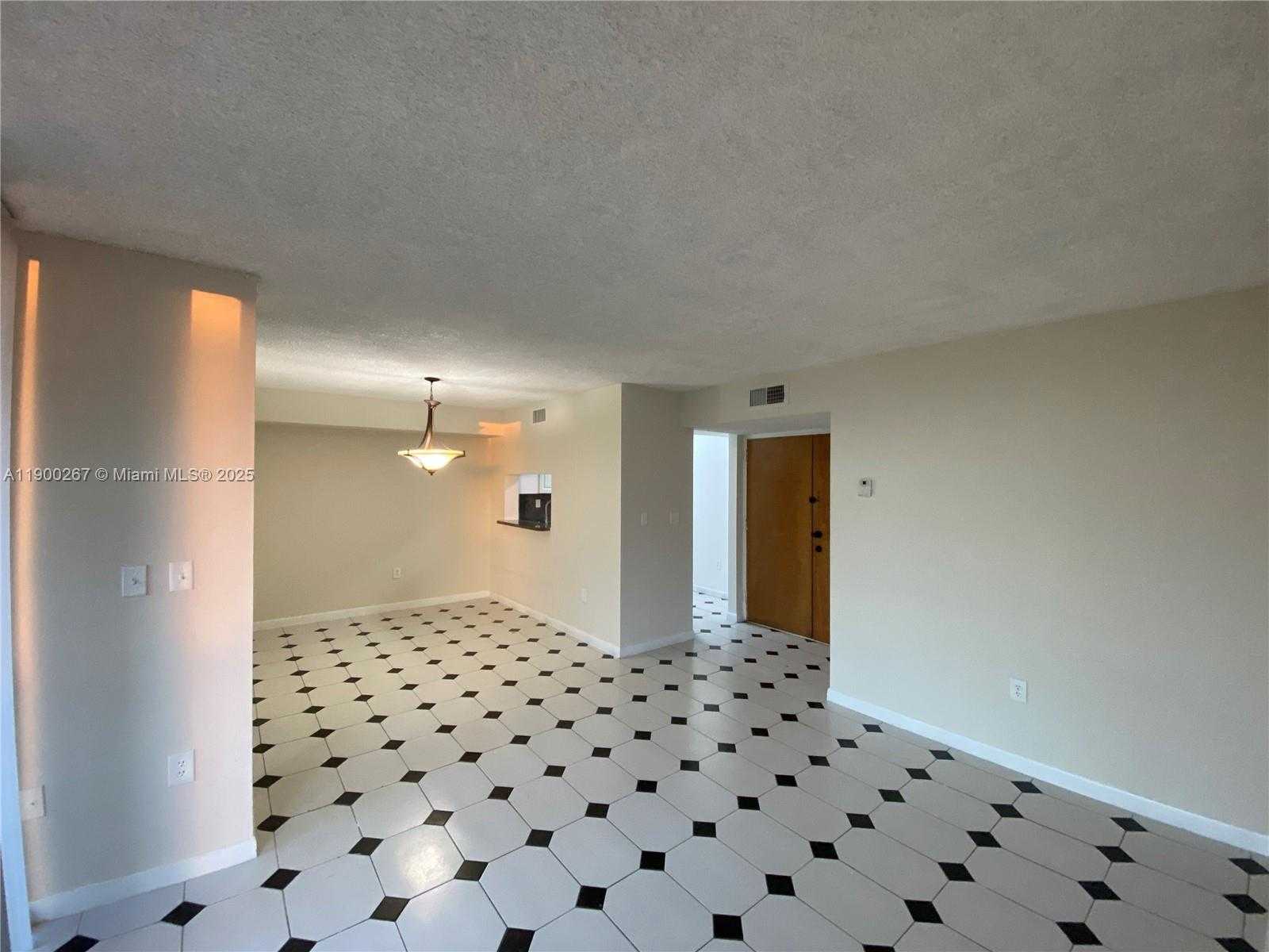 Small Image of 11800 SOUTH WEST 18TH ST #514-4, Miami Number 6
