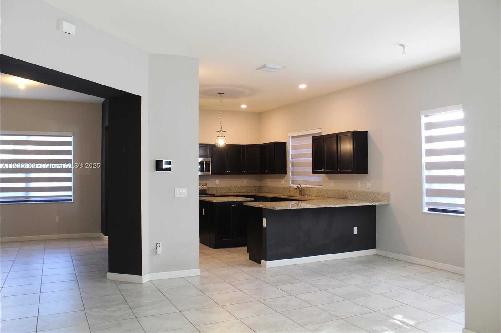 Small Image of 25096 SOUTH WEST 118TH AVE #25096, Homestead Number 33