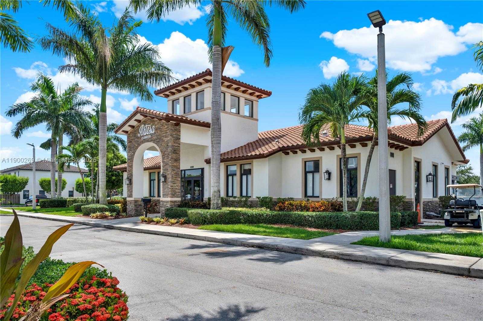 Small Image of 25096 SOUTH WEST 118TH AVE #25096, Homestead Number 67