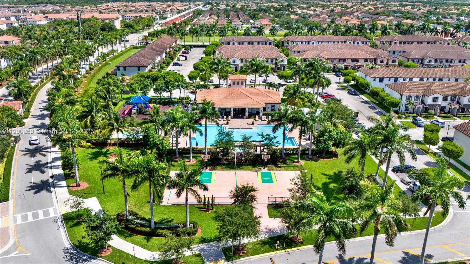 Small Image of 25096 SOUTH WEST 118TH AVE #25096, Homestead Number 72