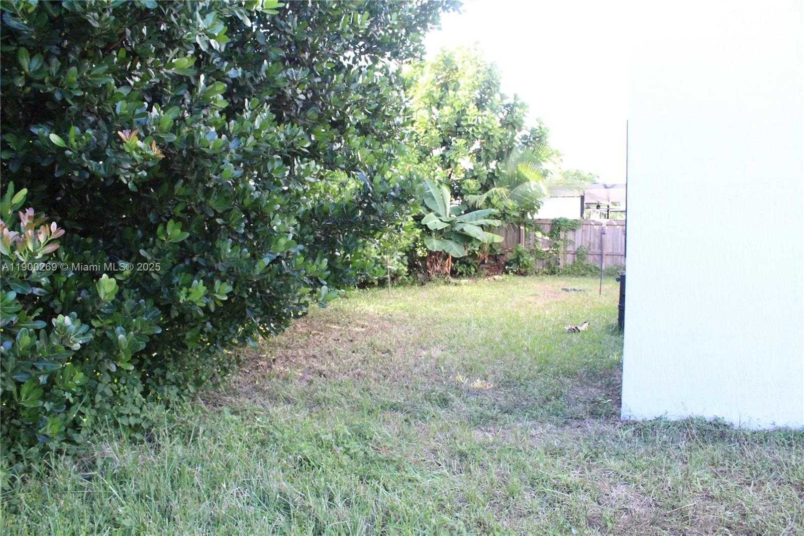 Small Image of 25096 SOUTH WEST 118TH AVE #25096, Homestead Number 93
